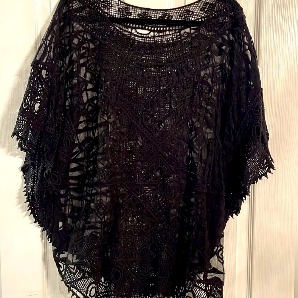Black Lacy Tunic - Like New